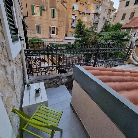 Apartment Center Perfect Spot Split