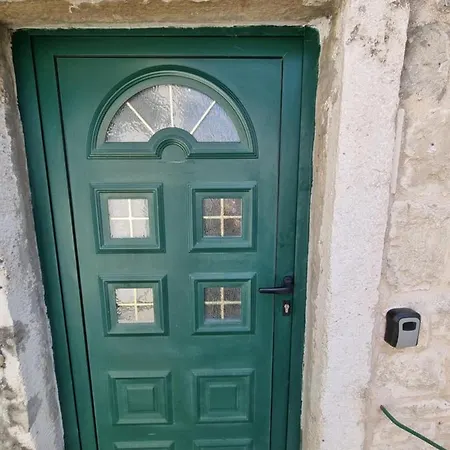 Center Perfect Spot * Split